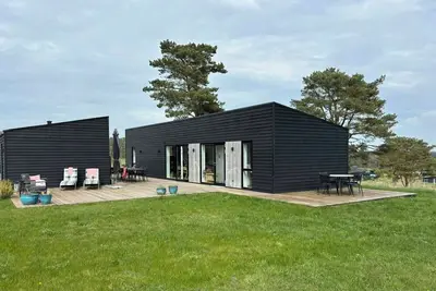 Image de Maison de vacances dans un cadre naturel préservé près des montagnes de Mols