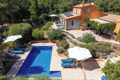 Villa provençale avec piscine près de Lorgues