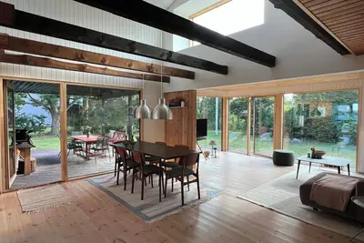 Image de Maison en bois des années 1960 près de la plage de Saksild