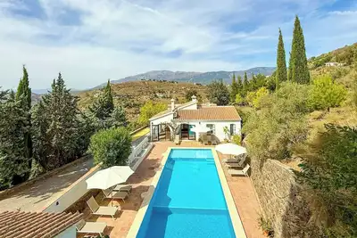 Image de Maison andalouse avec piscine près de Cómpeta