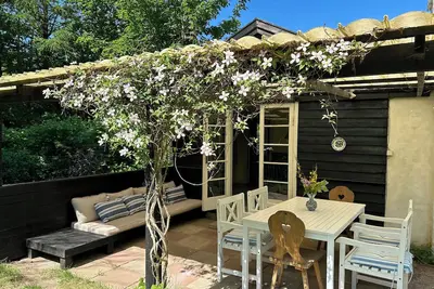 Image de Dalarstuen, maison de vacances historique à Liseleje