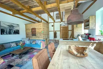 Image de Charmant refuge avec sauna dans le jardin