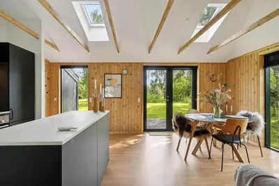 Image de Maison de vacances récemment rénovée près de Torndal Strand