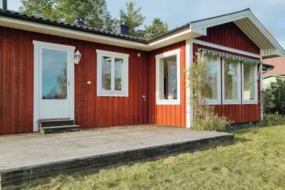 Image de Joyau naturel avec vue sur le lac près de Hudiksvall