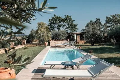 Image de Maison avec piscine dans les vignobles du Monferrato
