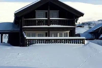 Image de Chalet avec pistes de ski à proximité immédiate à Tempelseter
