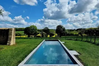 Image de Maison avec piscine et vues dans le Perche