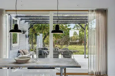 Image de Maison d'architecte à Fröjel près de la plage