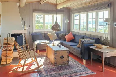 Image de Chalet de montagne avec vue sur le lac Storevann