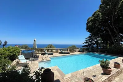 Image de Appartement corse avec vue sur la mer à Bastia