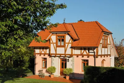 Image de Maison de campagne romantique avec vue sur le Weserbergland