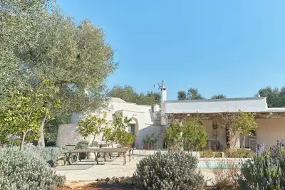 Image de Villa avec oliveraie entre Ostuni et Ceglie