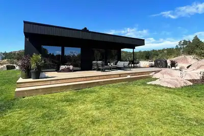 Image de Chalet charmant et moderne, près de Grimstad