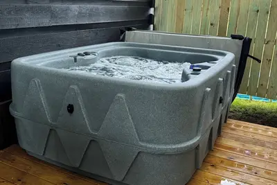 Image de Boulder Ridge Cabin 3: Cowboy Luxe with Private Hot tub