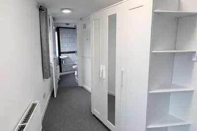 Image de Cosy 2-Br House •2 ensuite • Uni & Hospital nearby