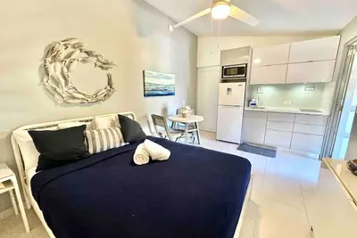 Image de Villa 16 Flamenco Beachfront Villas
