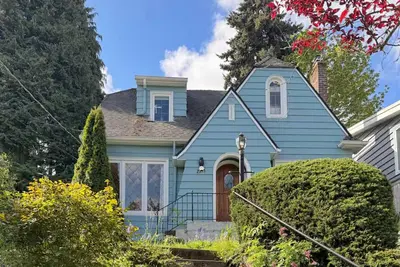 Image de Cozy Family Home in Quiet Montlake Neighborhood