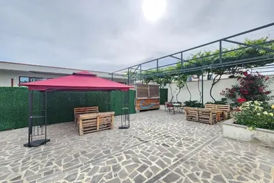 Image de Dreamvilla tbilisi. Spacious 12-bedroom villa in perfect Tbilisi for large groups