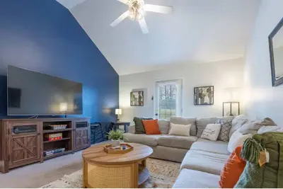 Image de Just the Place 3br/3ba Sleeps 7