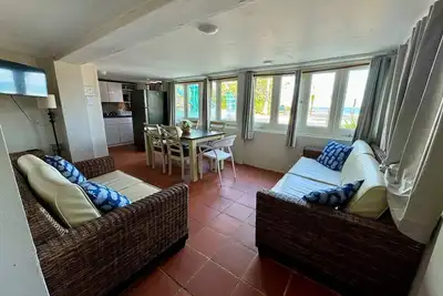 Image de Apto 1b Flamenco Beachfront Villas with Ocean View