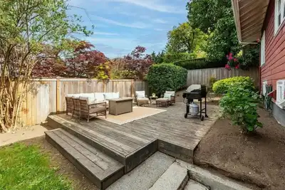 Image de The Arbor Estate | 7br · Fire Pit + Yard