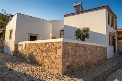 Image de 4-bedroom Stone Villa with Pool in Cunda, Ayvalik