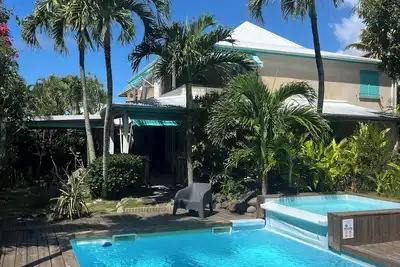 Image de Villa familiale 3 chambres avec piscine et jardin tropical à Sainte-Anne