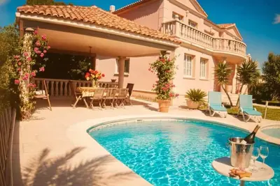 Image de Villa Costa Dorada : Swimming pool, Bbq, 10 guests