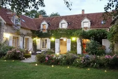 Image de Maison avec piscine au coeur des Châteaux de la Loire