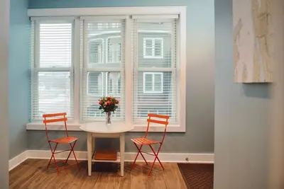 Image de Experience comfort in Bay Harbor at Nautical Dream 220, a spacious 3-bedroom condo.