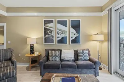 Image de Charming Lodge Suite 257 in Bay Harbor, Mi—ideal for a cozy getaway!
