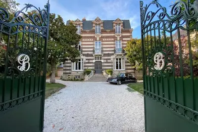 Image de Villa Gabriel Maison Blanche Chartres