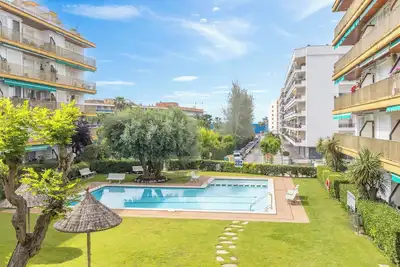 Image de Apartamento familiar con piscina junto a la playa