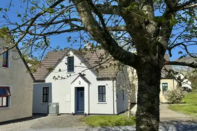 Image de Cottage 504 - Clifden - sleeps 5 guests  in 3 bedrooms