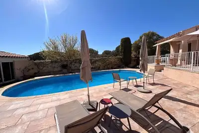 Image de Villa 200 m², Piscine Privée, 4 Chambres 10 min Montpellier