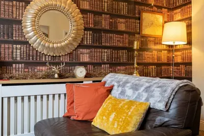 Image de Vintage 2-Bed Flat Sleeps 6 · Free Parking · National Forest