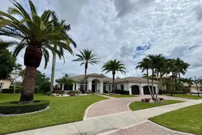 Image de Ultimate Fifa Team Stay: 5 Bedrooms + Pool