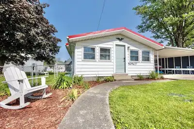 Image de Sandhill Cottage: Kayaks, Pets, Fenced in yard!