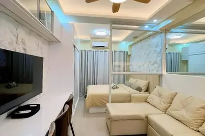 Image de Cozy Luxury 1 Bedroom near Moa ~ The Cozy Corner @ Shore 2 Residences