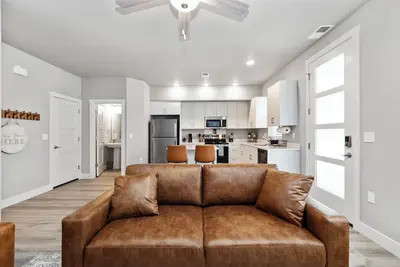 Image de Brand new modern 3-bedroom home just minutes away from Boise Airport and Bsu