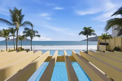 Image de Gavias Golden | 3 Bedrooms, Beach, Pool & Gym