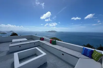 Image de Unbeatable beach & ocean views at peaceful Elm Villa, with pool, Ac & 4 bedrooms
