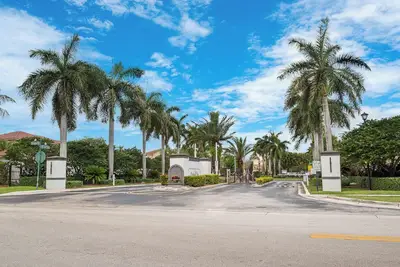 Image de Fabulous 3-bedroom villa with Ac in charming Homestead
