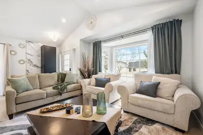 Image de Harvest Hill Haven | Cozy Escape w/ 2-Car Garage