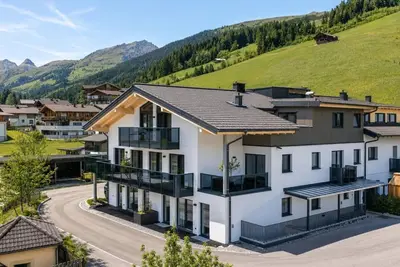 Image de Appartement avec sauna et accès direct aux piste