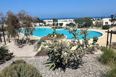 Image de Vue sur la mer et piscine · 2br · Esentepe