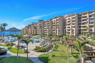 Image de Premium Ocean View Remodeled Third Floor at Villa La Estancia Beachfront Resort