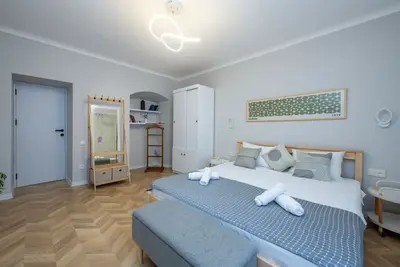 Image de Elegant 2br House Escape in Vibrant Avlabari