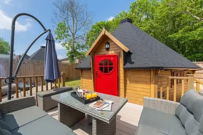 Image de Premium-Lodge-Sleeps 2-6 - Mezzanine-Vue sur la campagne-Salle de bain privée