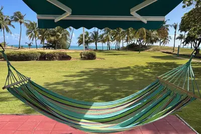 Image de Beach Front - Steps to beach 2-bdr remodeled Apt in Río Grande